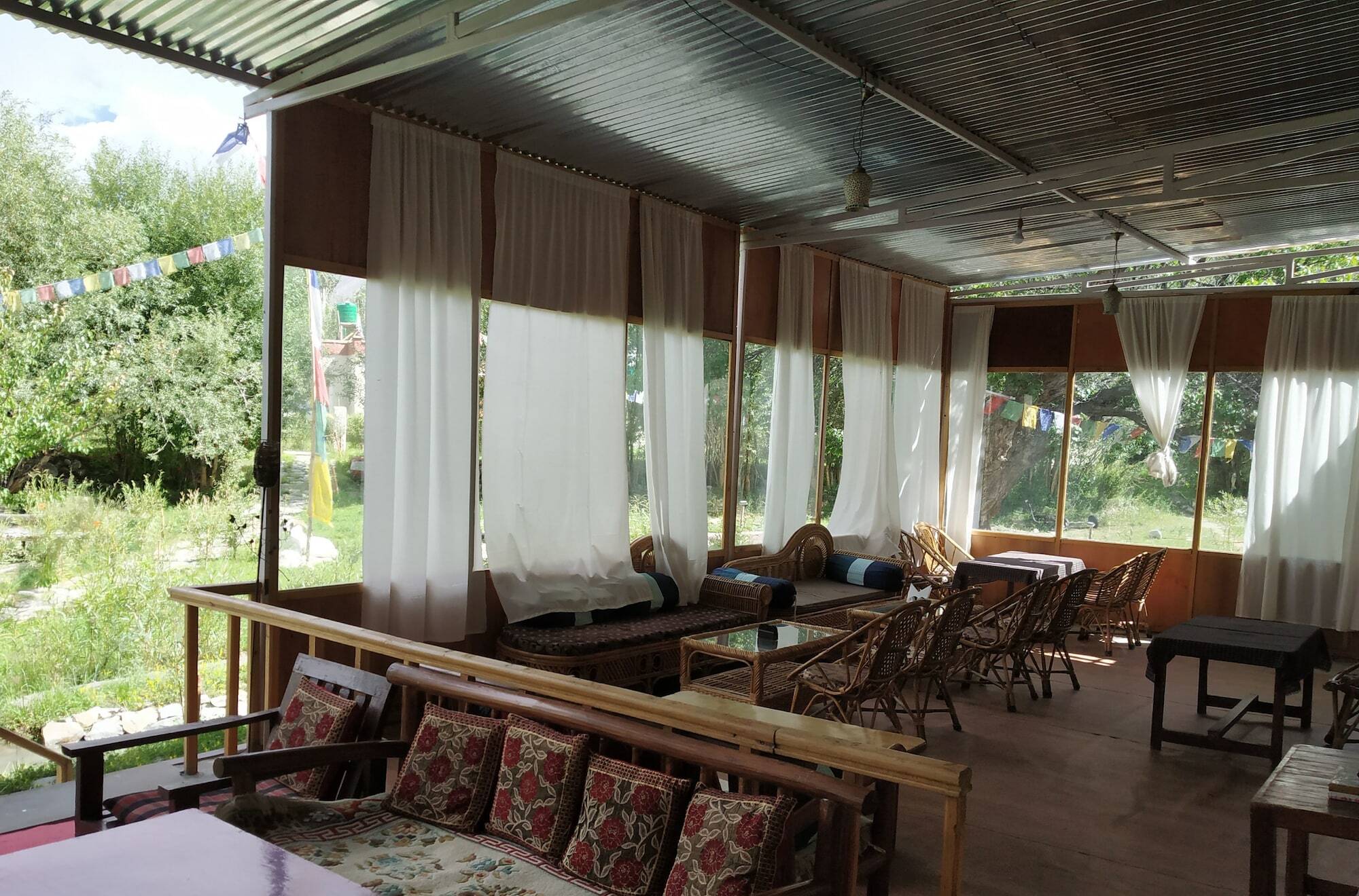 Lotus Eco Resort Hundar Esterno foto